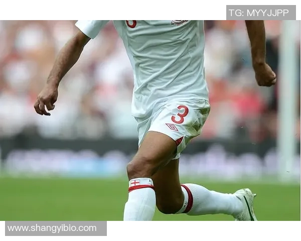 全球足球明星魅力瞬间大揭秘帅气照片尽在其中 全球足球明星魅力瞬间大揭秘帅气照片尽在其中