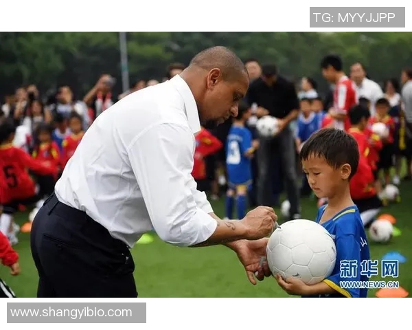 耐克赞助的足球明星们如何影响全球足球文化与时尚潮流