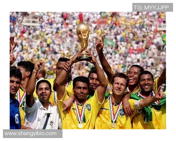 带孔的足球明星名字背后的故事与传奇人生探秘 带孔的足球明星名字背后的故事与传奇人生探秘